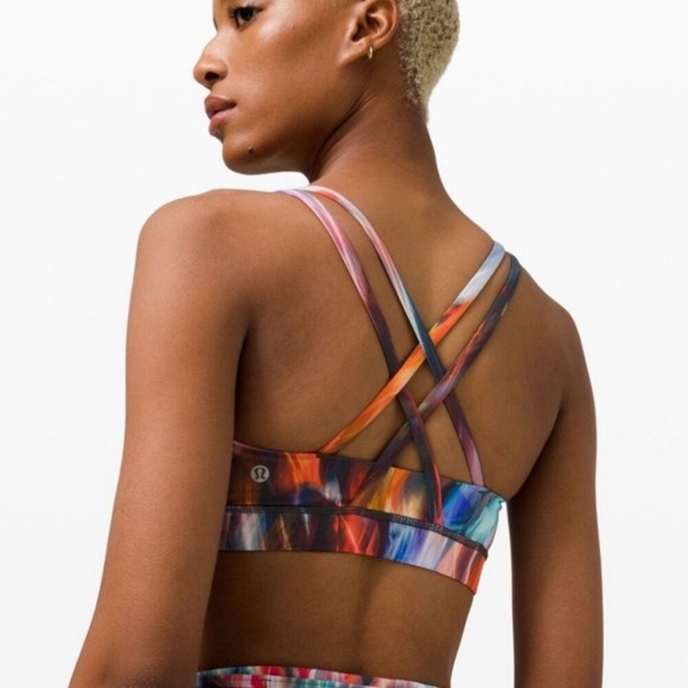 Lululemon Energy Bra in Chroma Fusion Multi size 6